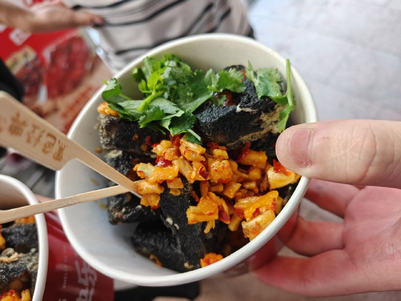 #日常 臭豆腐，好吃～#日常 臭豆腐，好吃～