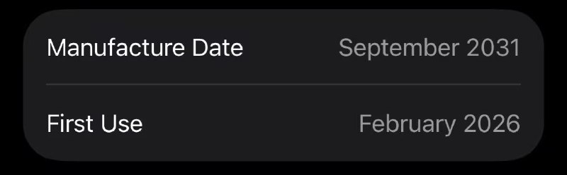#日常 666买到未来科技了我队友，2031 年产的 iPhone 电池